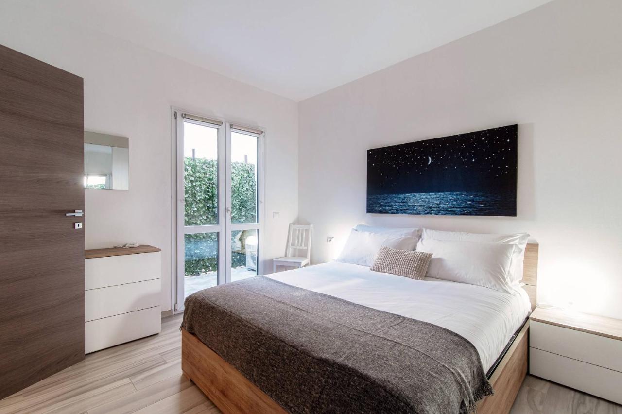 Lianora Apartment By Quokka 360 - Comfortable And Modern Flat In The Centre Of Como Bagian luar foto